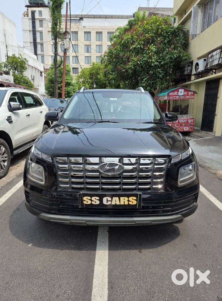 Hyundai Venue Sx 1.2 Mt Knight Edition, 2024, Petrol