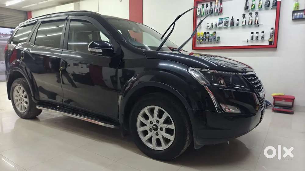 Mahindra Xuv500 2021 Variant Diesel Manual 1st Owner