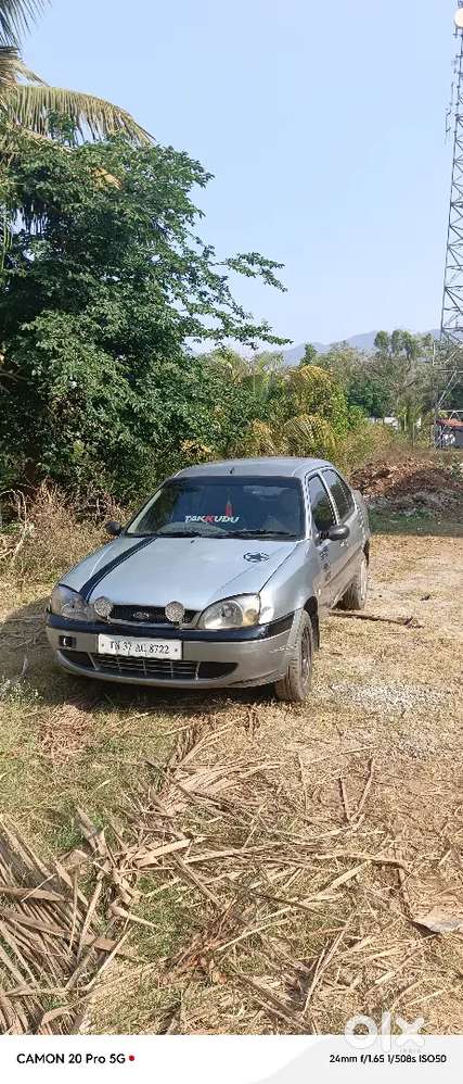 Ford Ikon 1.3 Zxi 2003
