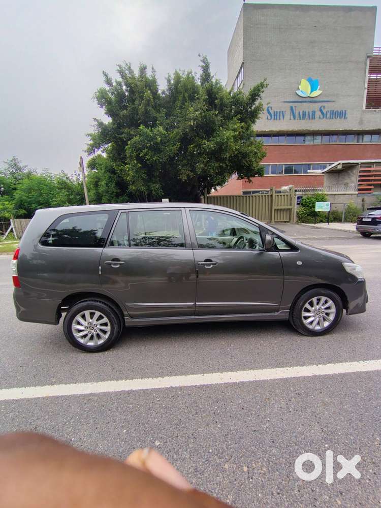Toyota Innova 2.5 G (diesel) 7 Seater, 2015, Diesel