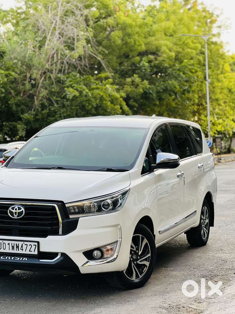 Toyota Innova Crysta 2.4 V, 2023, Diesel