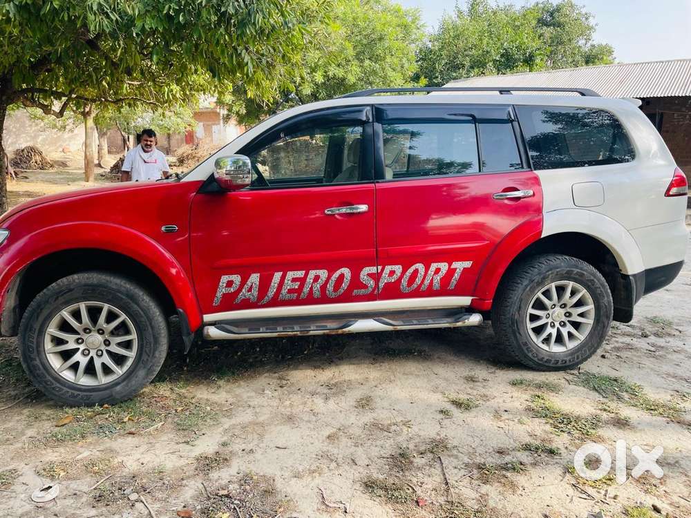 Mitsubishi Pajero Sport 4x4 At, 2015, Petrol