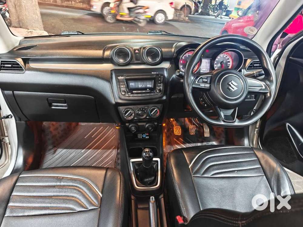 Maruti Suzuki Swift Vxi + Manual, 2020, Petrol