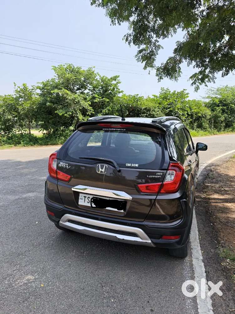 Honda Wr-v 2018 Top Model Showroom Condition.