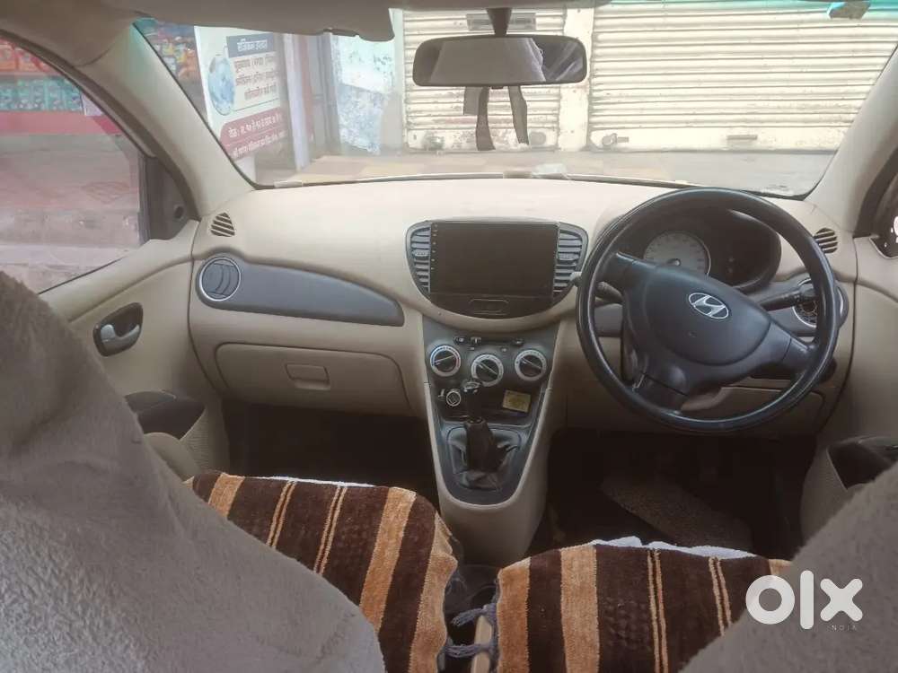 Hyundai I10 Sportz 2012 Car