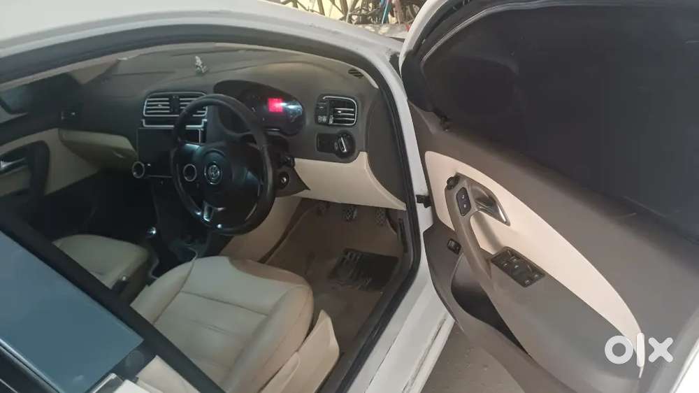 Volkswagen Vento 2010 Petrol 90000 Km Driven
