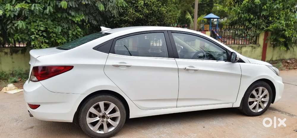 Hyundai Verna Sx Crdi 2013