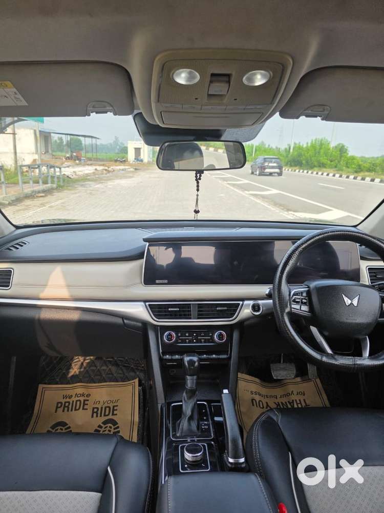 Mahindra Xuv700 Petrol 2022