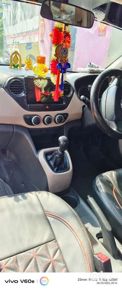 Hyundai Grand I10 2015 Diesel 80000 Km Driven