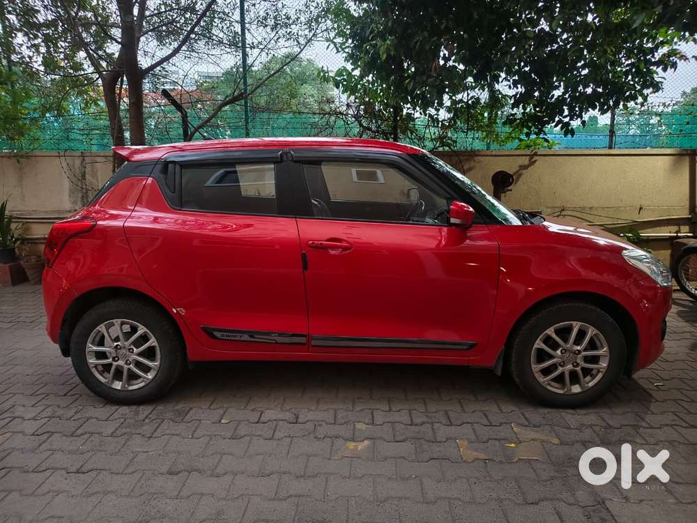 Maruti Suzuki Swift Zxi Plus Amt Dual Tone, 2018, Petrol