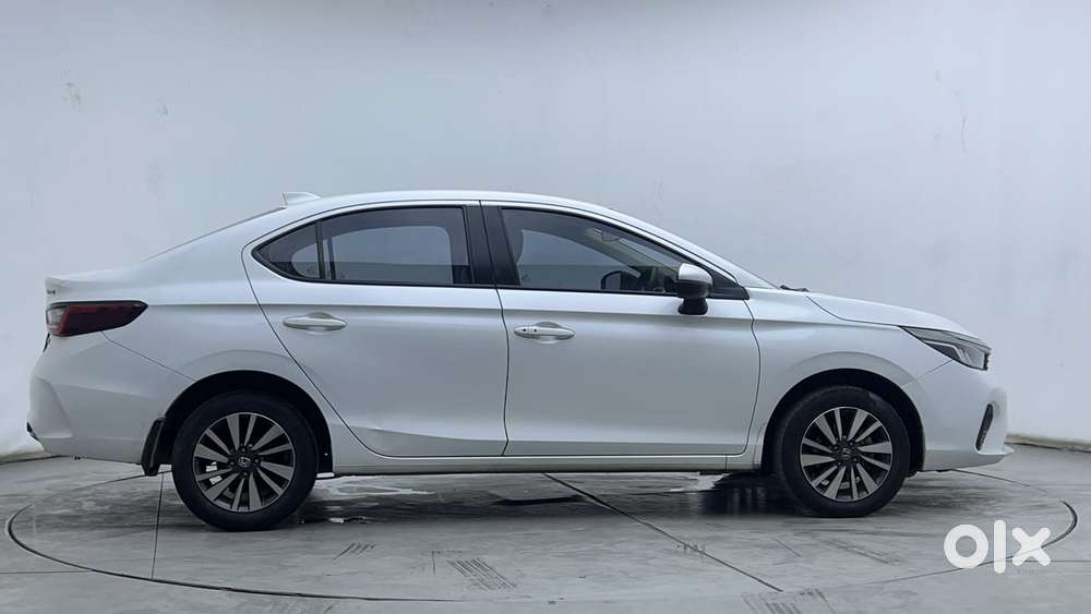 Honda City 1.5 V Mt, 2023, Petrol