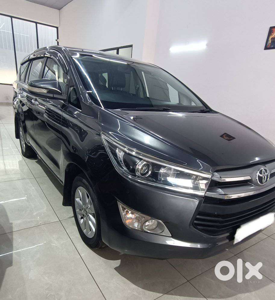 Toyota Innova Crysta 2.4 V 7 Str, 2017, Diesel
