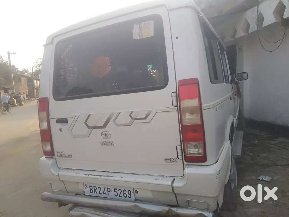 Tata Sumo Gold 2013 Diesel 195000 Km Driven