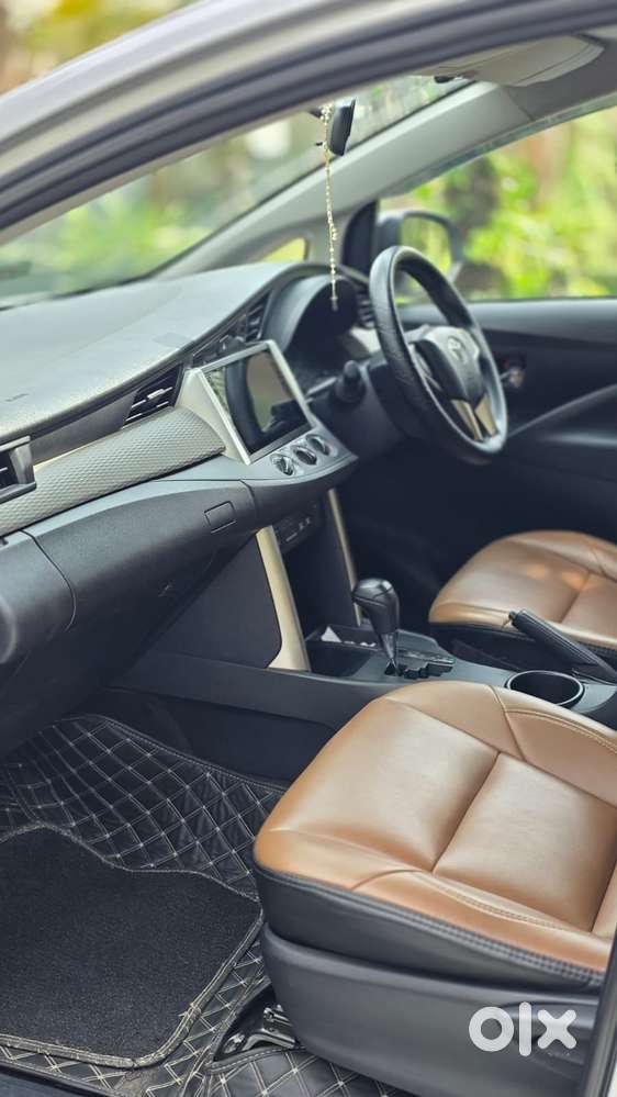 Toyota Innova Crysta 2.7 Gx Mt 8s, 2017, Diesel
