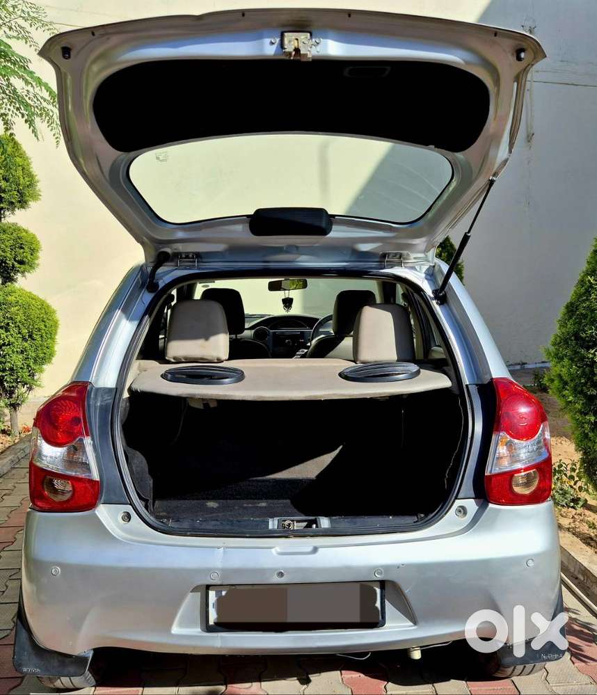 Toyota Etios Liva 2014 Petrol - 75,000 Km - Single Owner