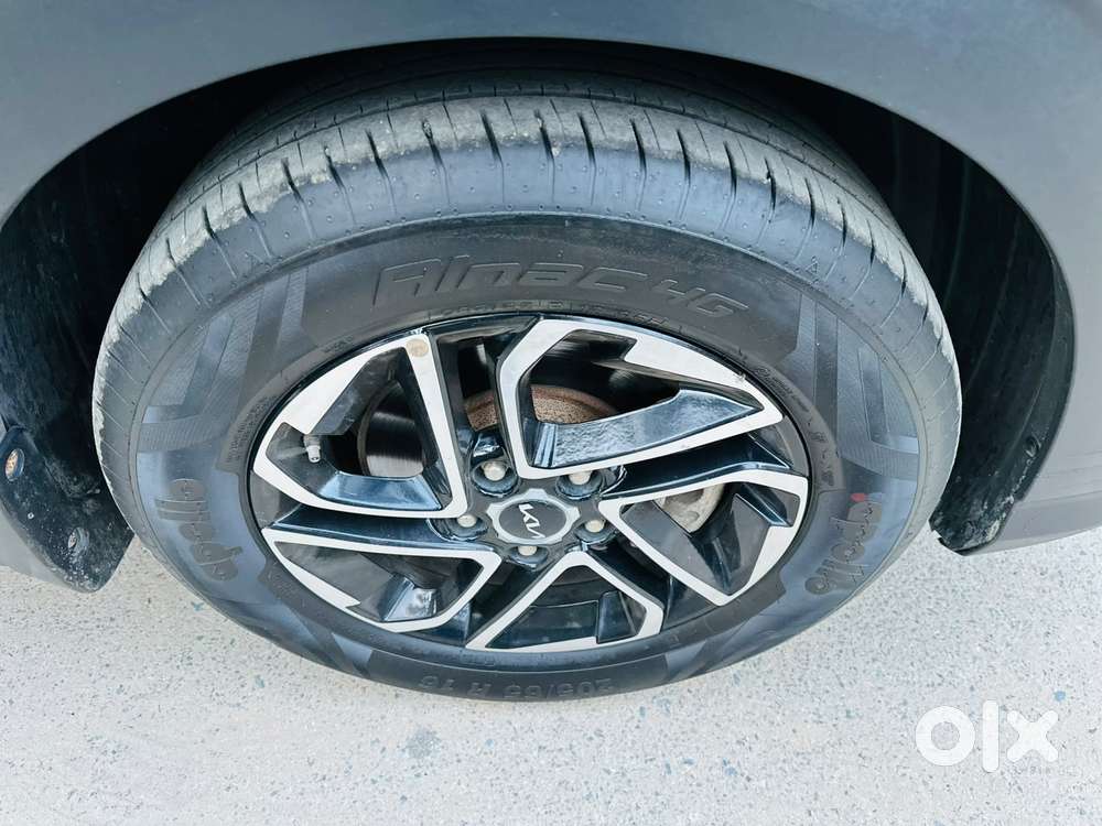 Kia Carens 1.5 Luxury Plus Diesel 6 Str, 2022, Diesel