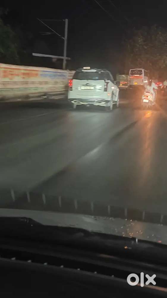 Mahindra Xuv500 2013 Diesel 95000 Km Driven