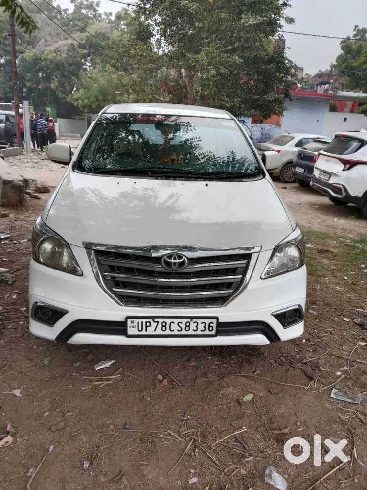 Toyota Innova 2012 Diesel 153300 Km Driven