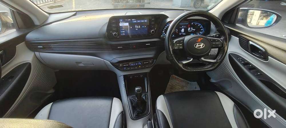 Hyundai I20 Sportz 1.2 Mt, 2023, Petrol