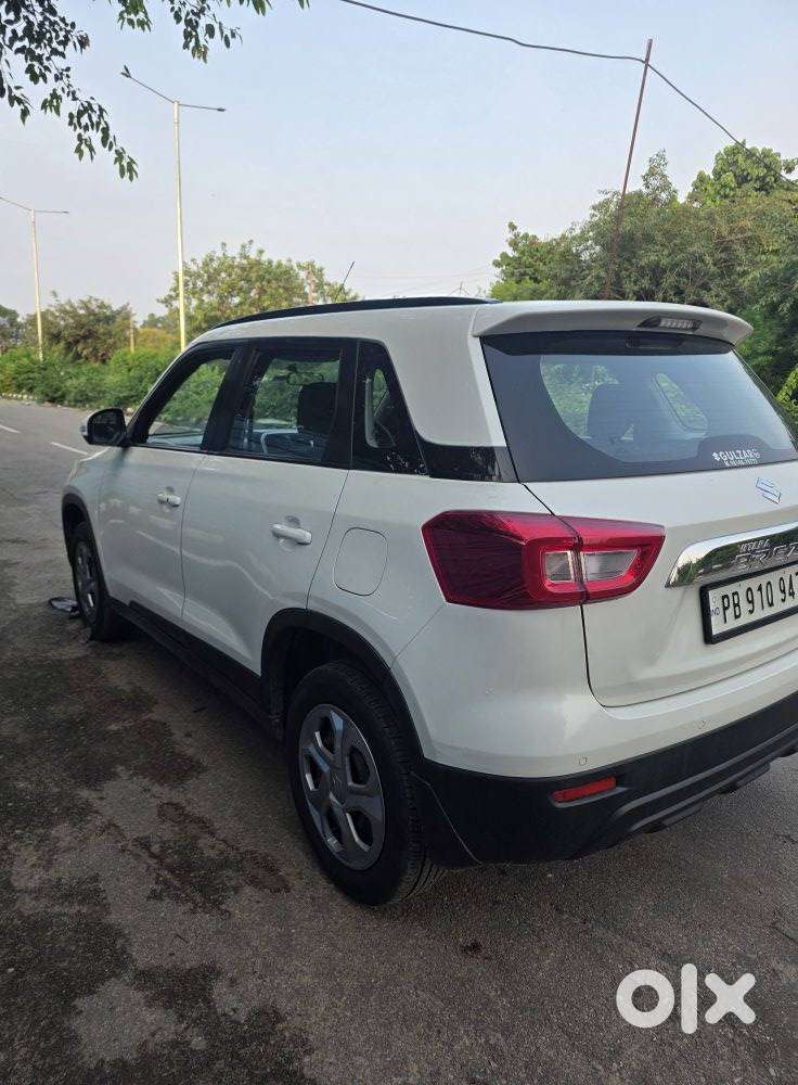 Maruti Suzuki Brezza 1.5 Vxi Smart Hybrid, 2022, Petrol