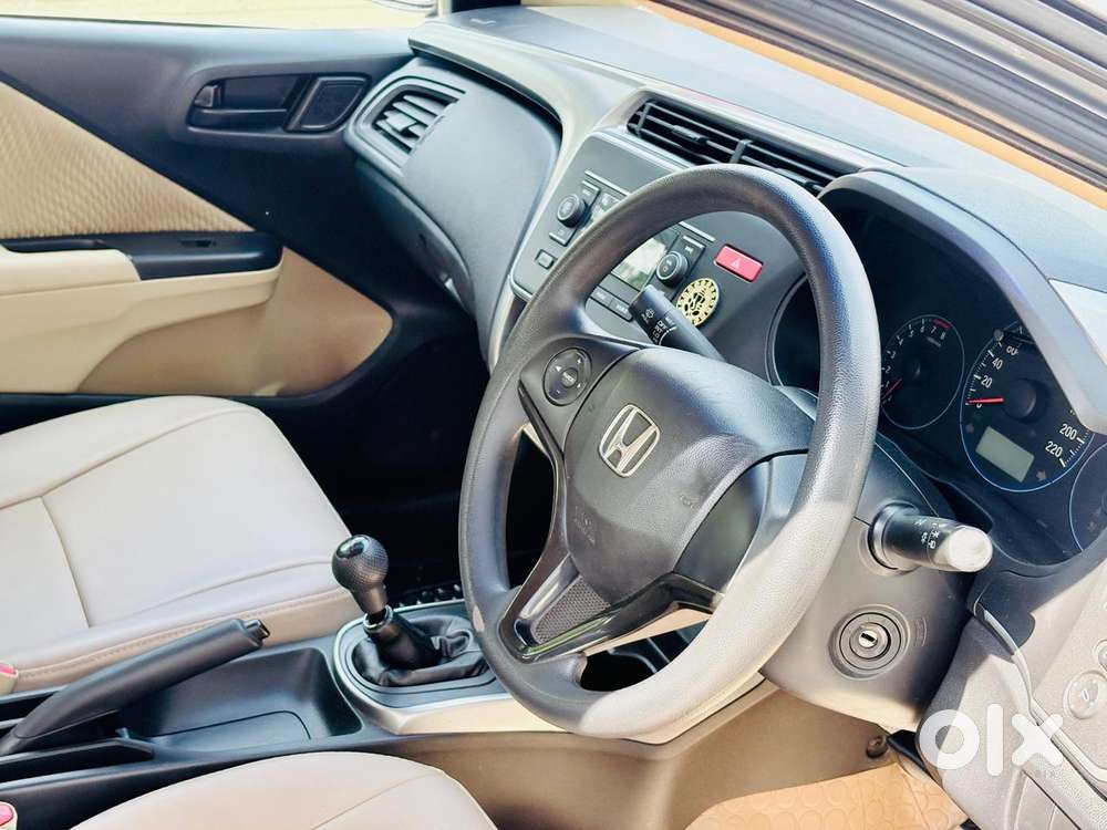 Honda City 2014-2015 V At, 2014, Petrol