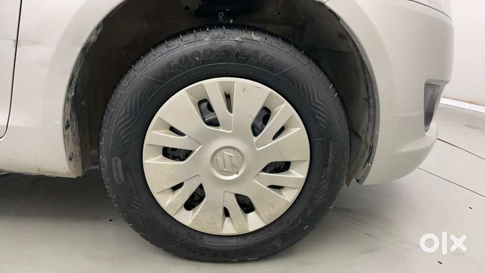 Maruti Suzuki Swift Vvt Vxi, 2014, Petrol