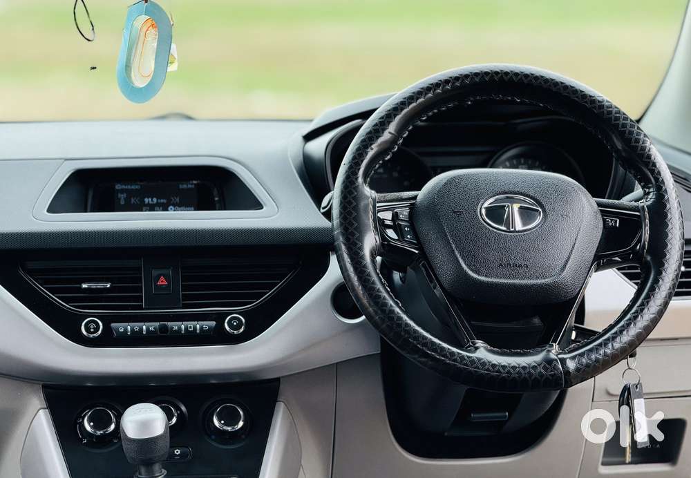 Tata Nexon 1.2 Revotron Xm (s), 2019, Petrol