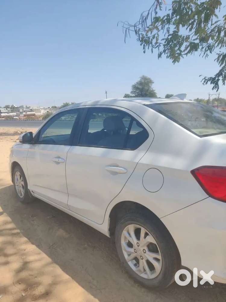 Honda Amaze 57000 Km Driven