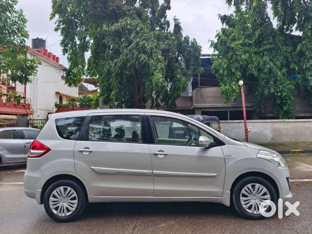 Maruti Suzuki Ertiga Vxi Abs Bs Iv, 2013, Petrol