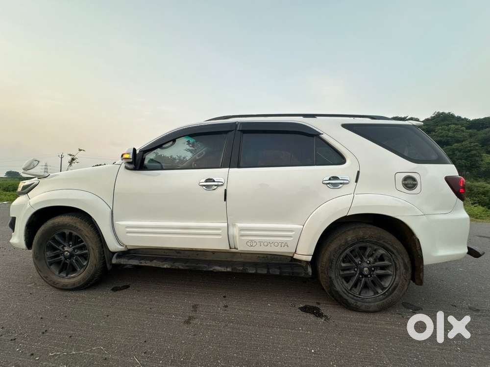 Toyota Fortuner 2013 Diesel Well Maintained