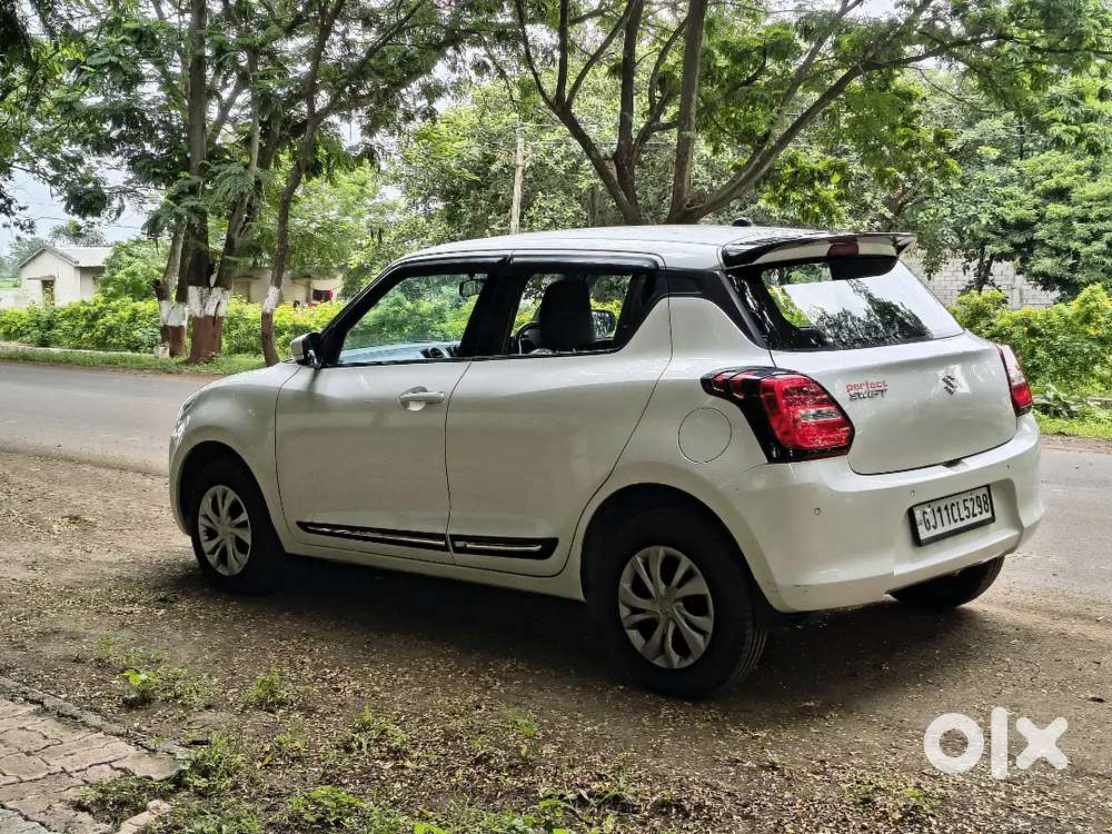 Maruti Suzuki Swift 2024 Petrol Manual Owner 1st