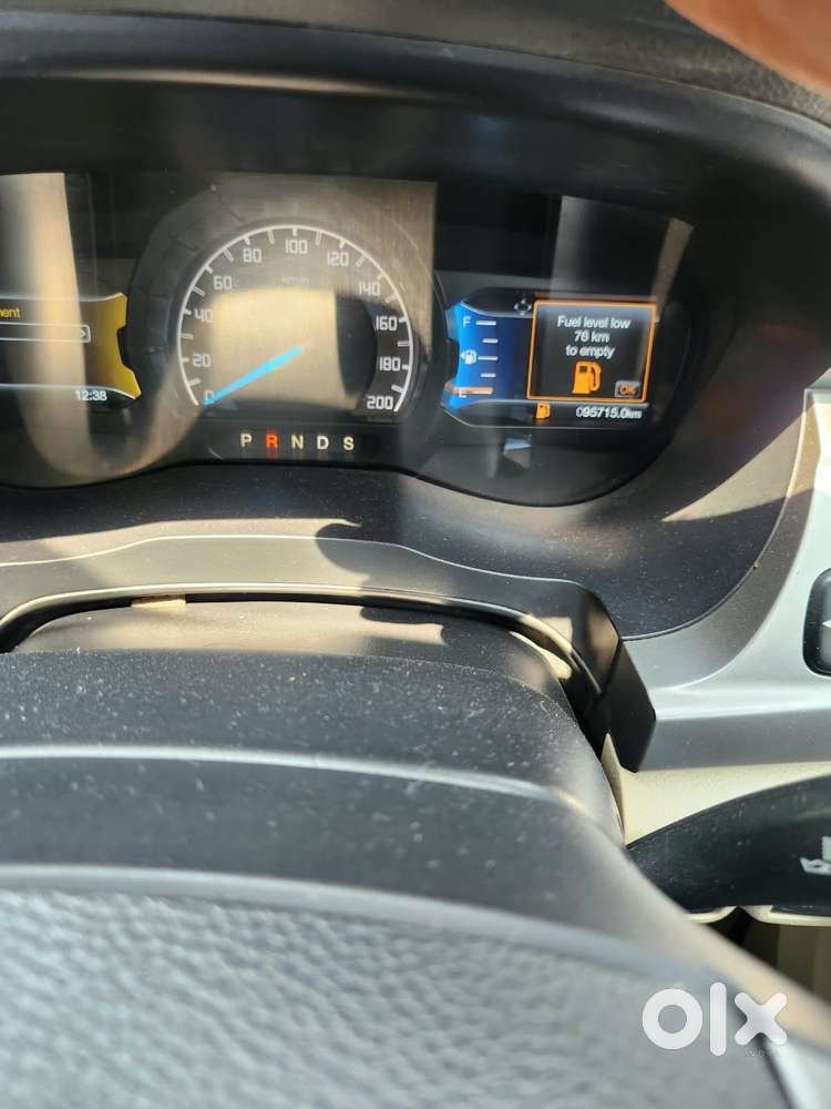 Ford Endeavour 2.2 Trend At 4x2, 2016, Diesel
