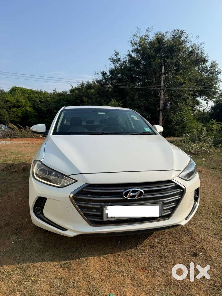 Hyundai Elantra 2018 Petrol