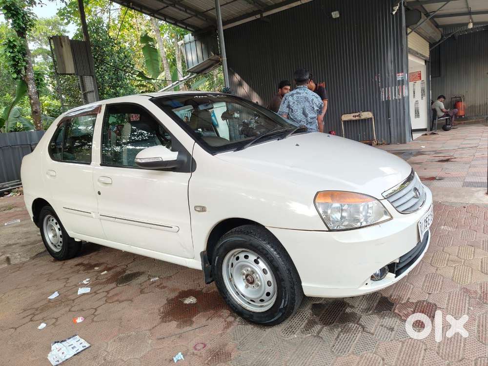 Tata Indigo Cs Gls, 2013, Petrol