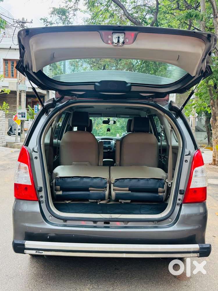 Toyota Innova 2.5 Zx 7 Str Bs-iv, 2014, Diesel