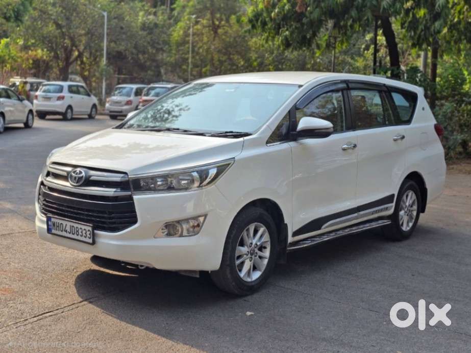 Toyota Innova Crysta 2.8 Gx At 8 Seater, 2017, Diesel