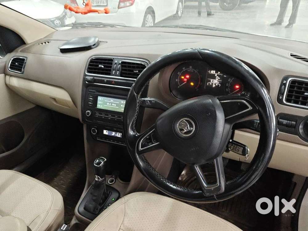 Skoda Rapid, 2015, Petrol