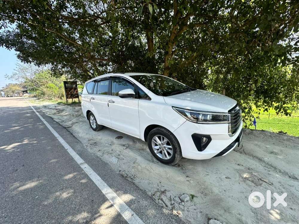 Toyota Innova Crysta
