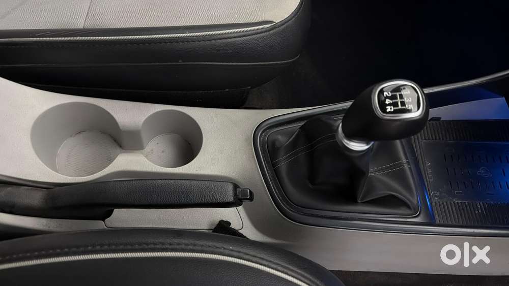 Hyundai New I20 1.2 Asta (o) Mt, 2023, Petrol