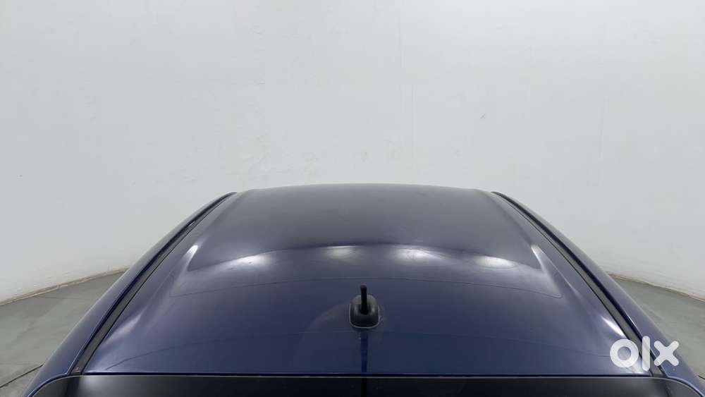 Maruti Suzuki Dzire 1.2 Zxi Amt, 2017, Petrol