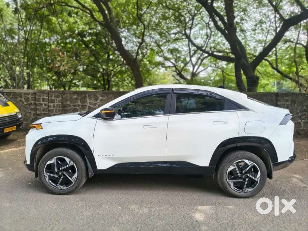 Tata Curvv Pure Plus S 1.2 Revotron Petrol 6mt, 2025, Petrol