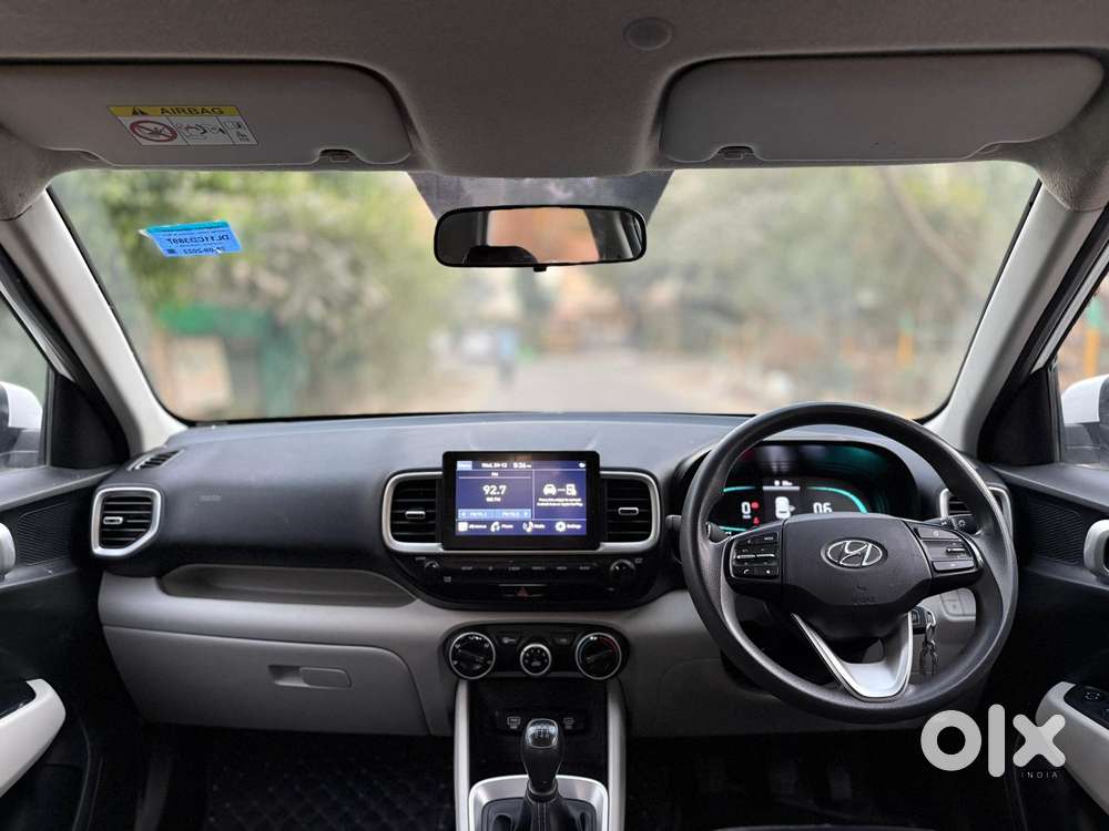 Hyundai Venue S Turbo, 2022, Petrol