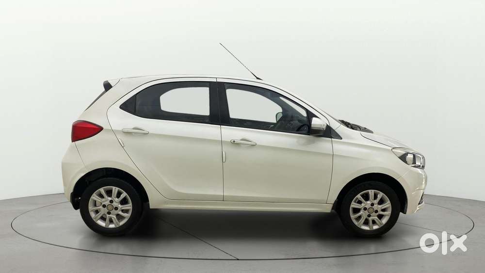 Tata Tiago 1.2 Revotron Xz, 2018, Petrol
