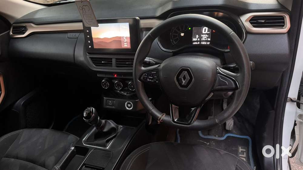 Renault Kiger Rxt, 2021, Petrol