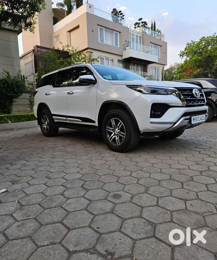 Toyota Fortuner [2021-ongoing] 2.8 2wd Diesel Mt, 2023, Diesel