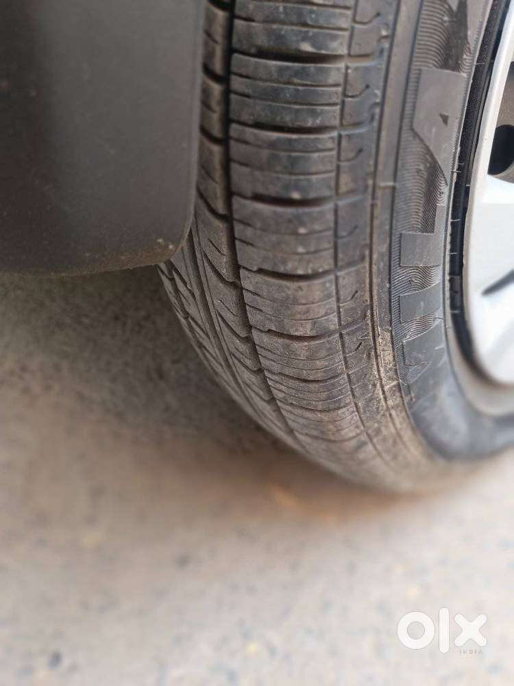 Maruti Suzuki Swift Dzire Ldi Optional, 2017, Diesel