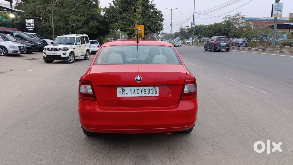 Skoda Rapid 1.5 Tdi Ambition Plus, 2015, Diesel
