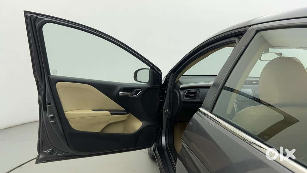 Honda City 1.5 V 4th Gen I-vtec Mt, 2022, Petrol