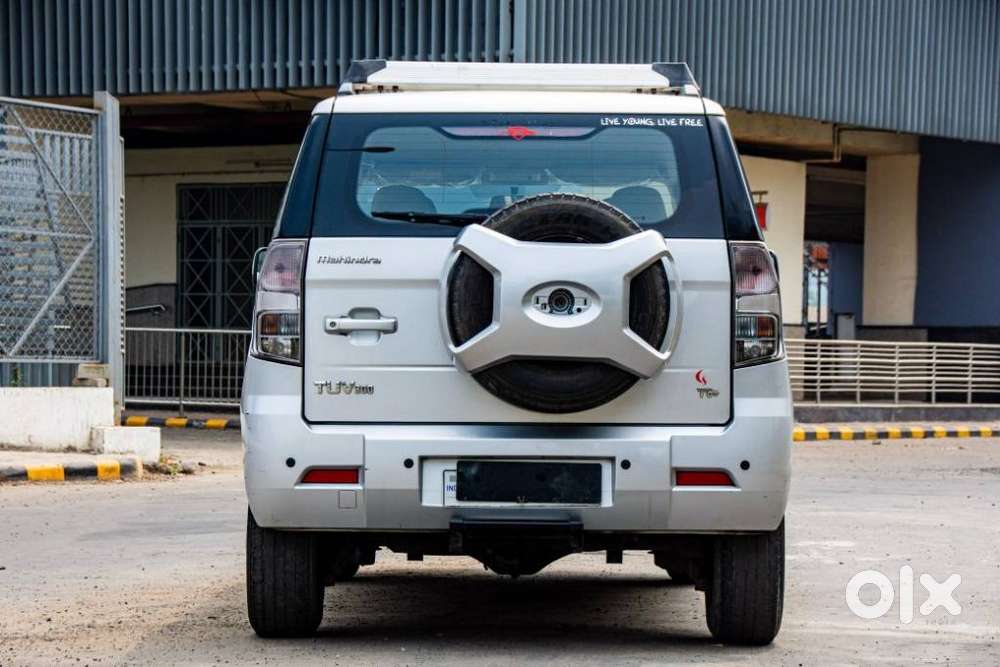 Mahindra Tuv 300 T6 Plus, 2020, Diesel