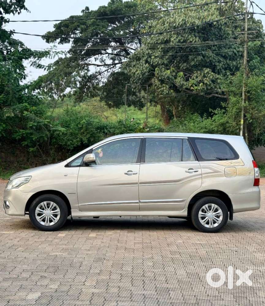 Toyota Innova 2.5 Gx 7 Str Bs-iii, 2014, Diesel